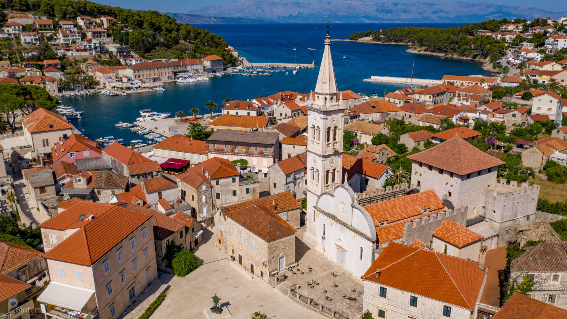 slike-sa-snimanja-jelsa-i-vrboska-22-of-40