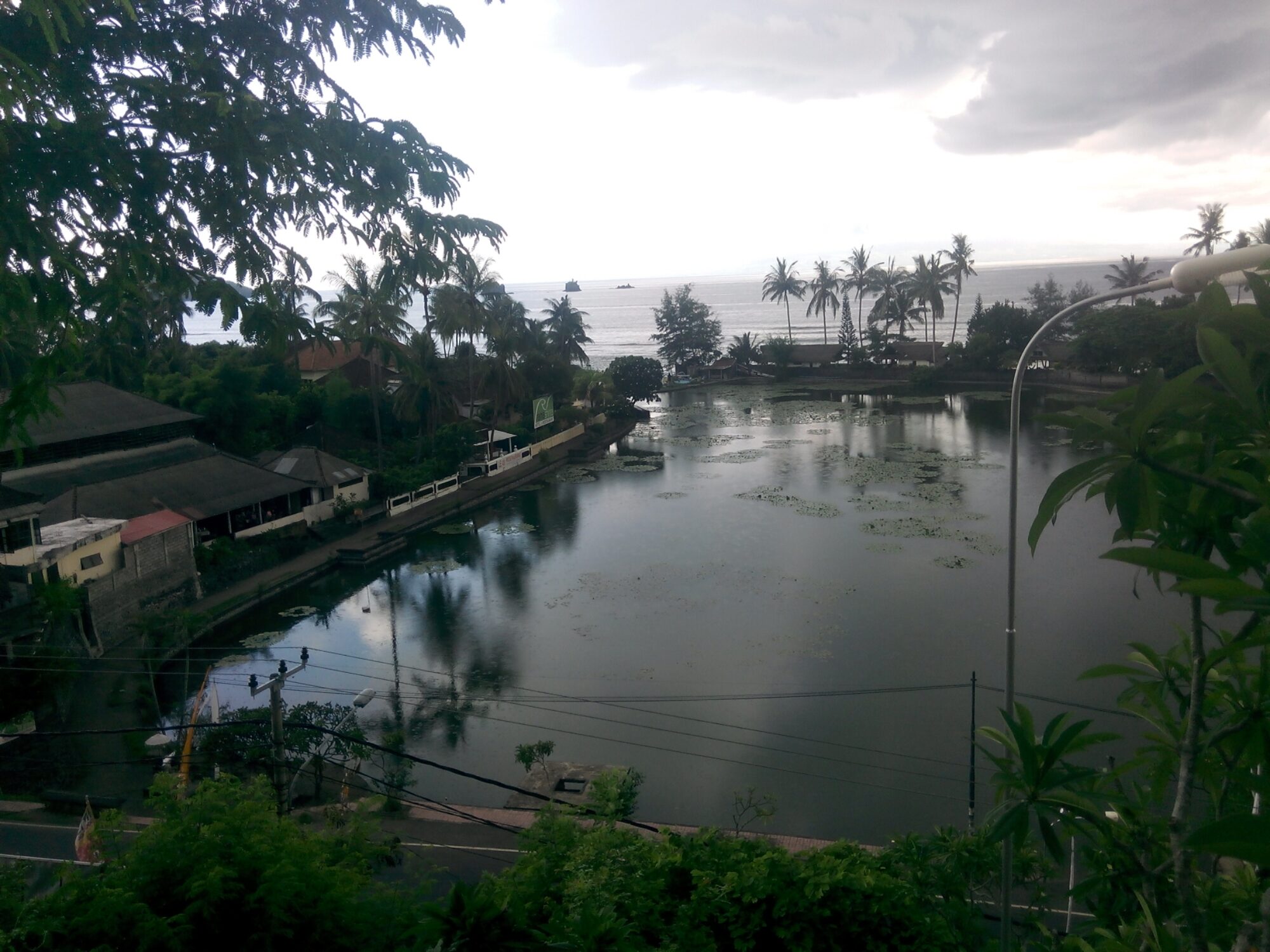 IMG_20160223_141705.jpg Candidasa Bali