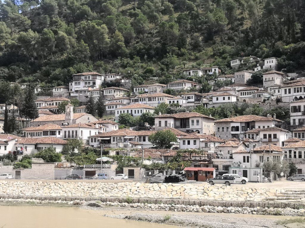 Off we go, heading to Berat & Gjirokaster. 14 img 20220903 1342056273392007255299584 5738358