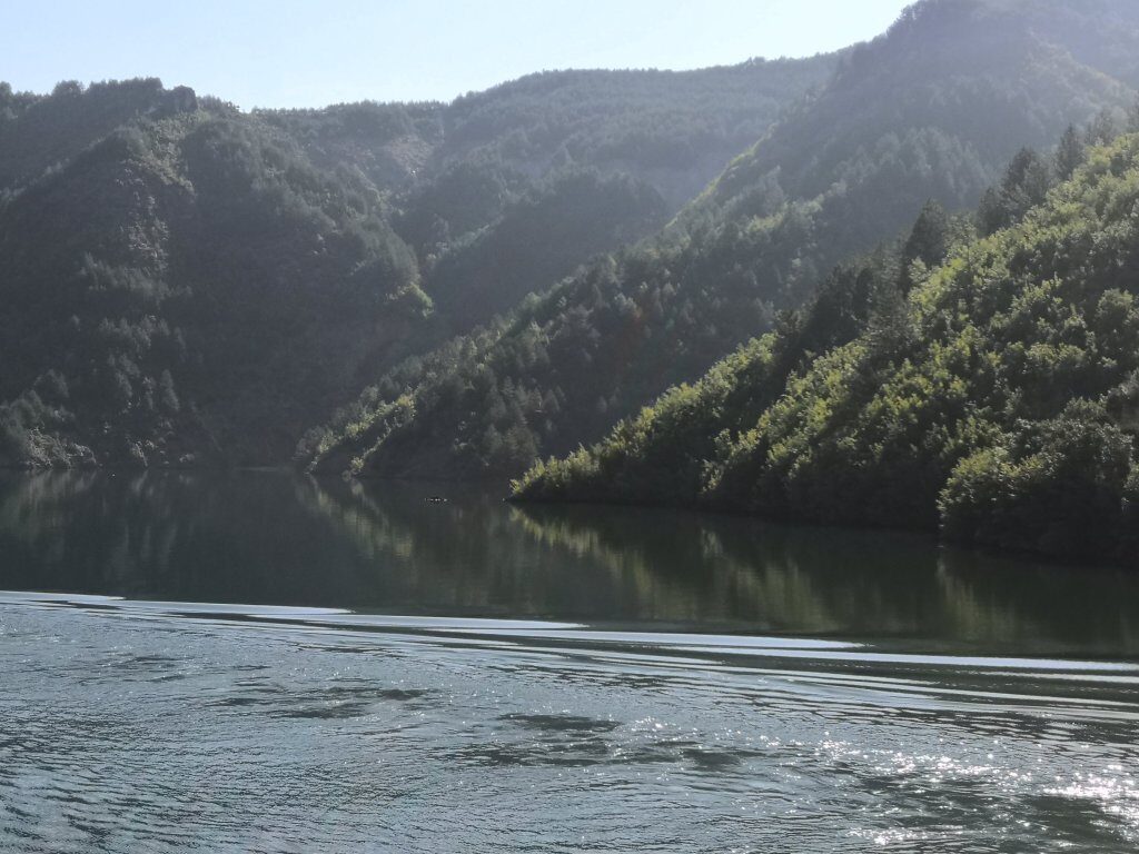 Komani lake, Albanian bloody Airways, and rest in peace Queen Elizabeth. 19 img 20220908 0939565167467972506960461 6151932