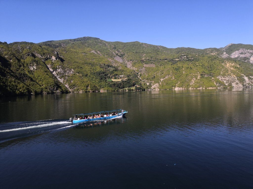 Komani lake, Albanian bloody Airways, and rest in peace Queen Elizabeth. 25 img 20220908 0959245960250769497391325 6396784