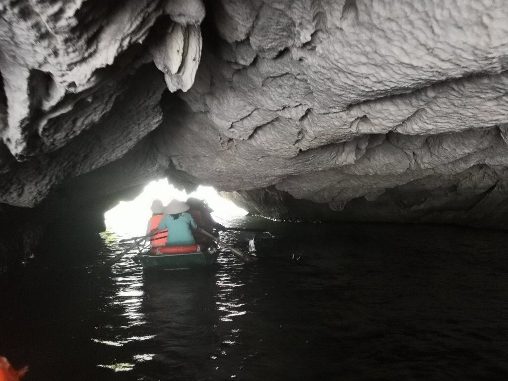 Trang An boat trip