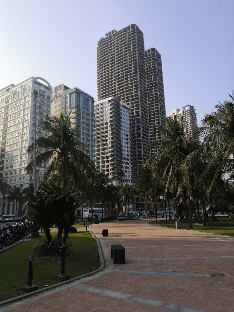 Time for Lauren to join us, all meeting in Danang π 12 img 20230304 1613222214854831280737867 8859732