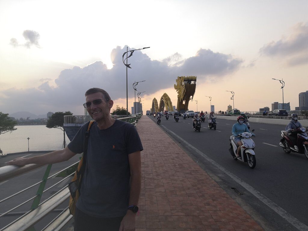 Time for Lauren to join us, all meeting in Danang π 15 img 20230304 1705121841571831509132095 8368360