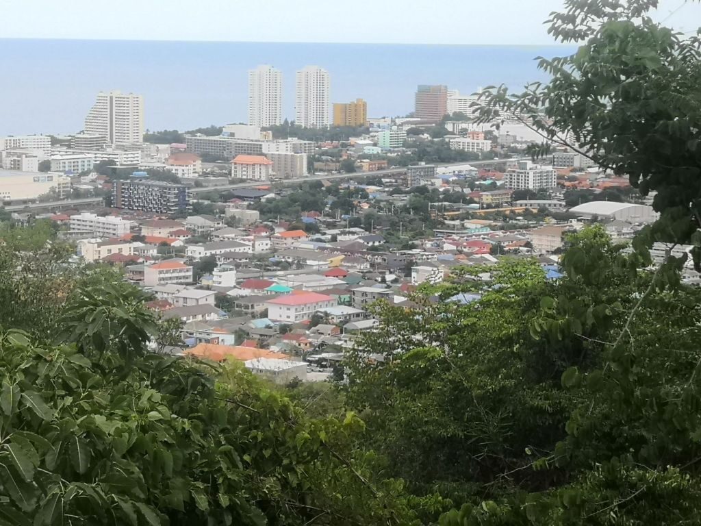 Khao Hin Lek Fai view point