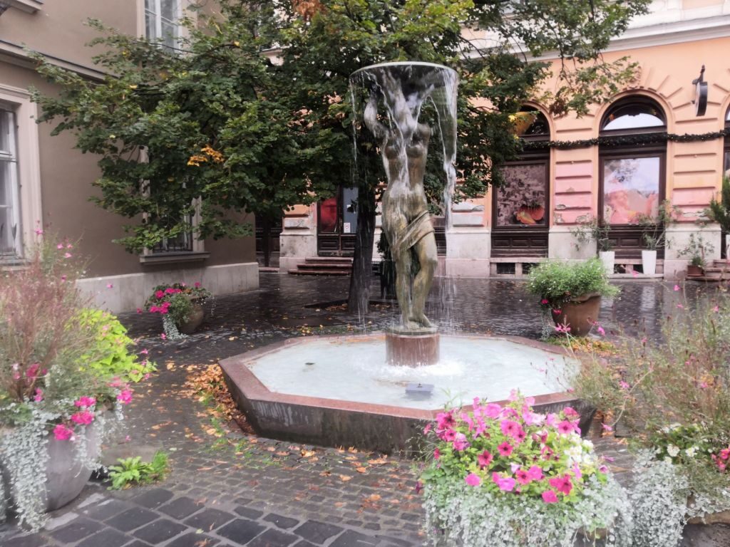 Must-See Highlights in Budapest: 18km of Exploration 60 img 20240928 153857 16652355095155305899 7132447