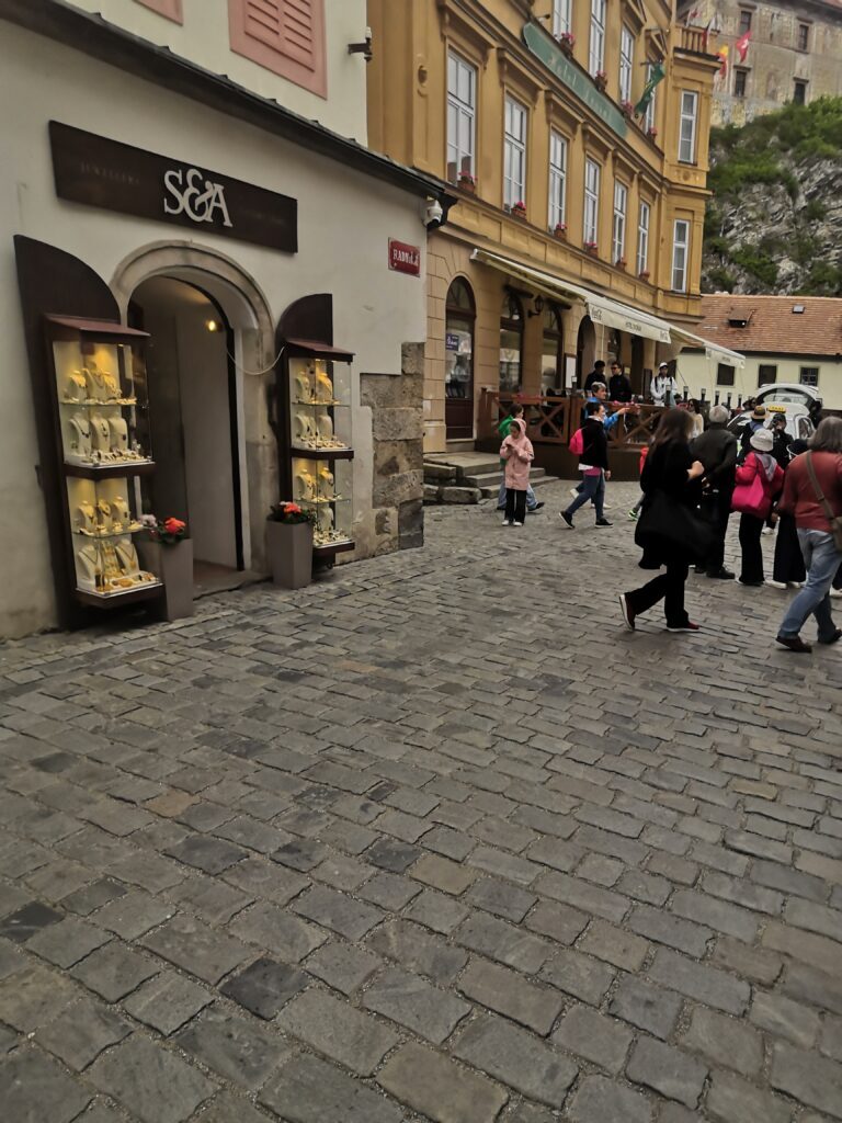 A day in wonderland. Cesky Krumlov. 31 img_20250528_132426-1-768x1024-5672254