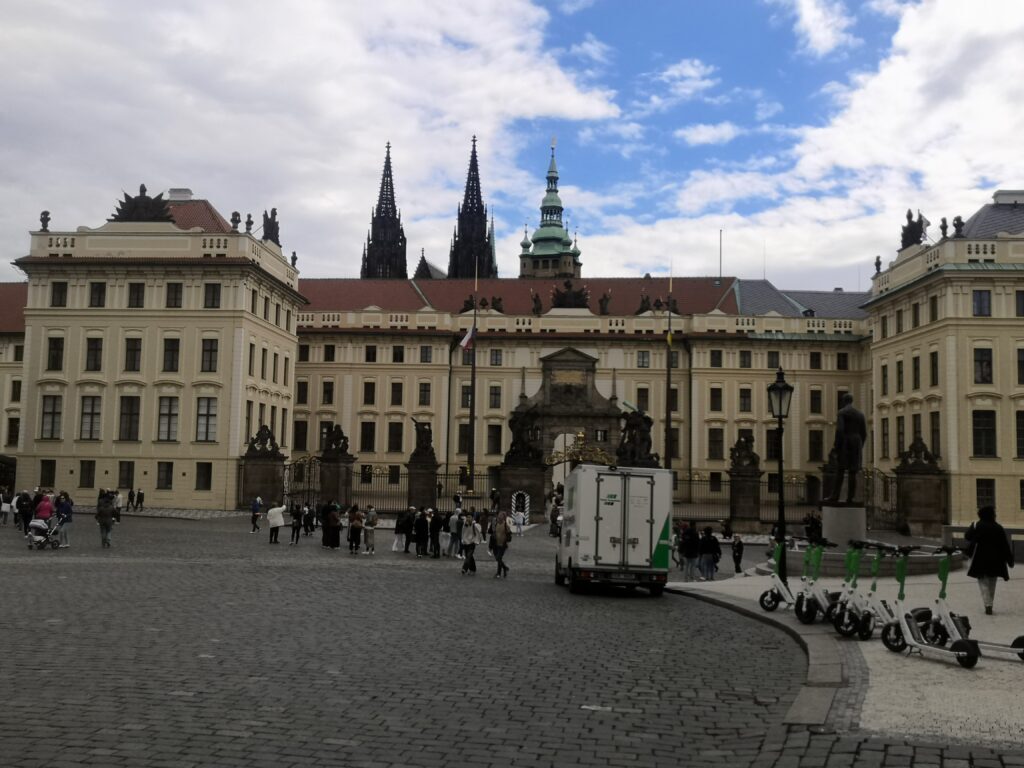 Operation wishlist. Prague Castle area and the ZOO ! 20 img_20250529_102226-2-1024x768-3687655