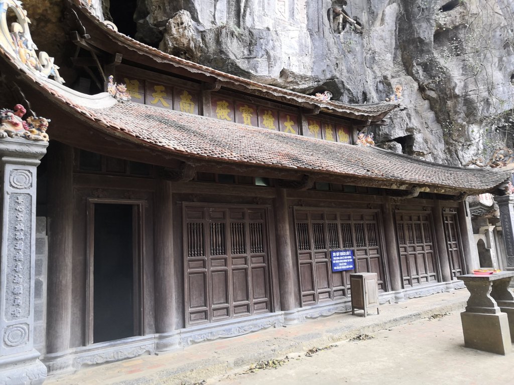 Beautiful Tam Coc 24 img 20230225 1201288168859572635562378 6388784 3232329.