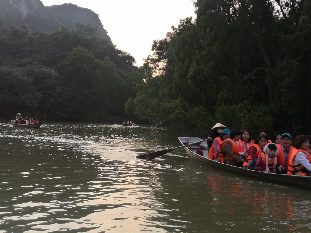 Beautiful Tam Coc 75 img 20230225 1713164648304315591498152 9137616 1650927.